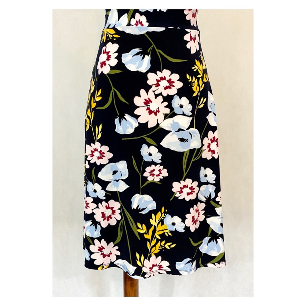 Ann Taylor Factory Flutter Sleeve Floral Dress - Picture 8 of 11
